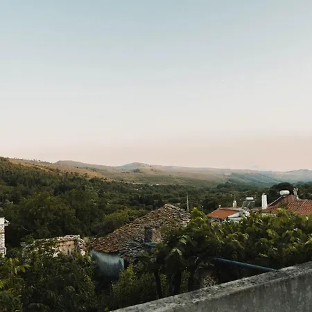 Nerida's-traditional 3 Bedroom Townhouse-bbq-view Сasa de vacaciones *
