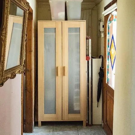 Сasa de vacaciones Nerida's-traditional 3 Bedroom Townhouse-bbq-view *
